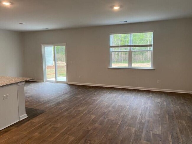Foto del edificio - Cane Bay 4BR in Pine Hills Subdivision