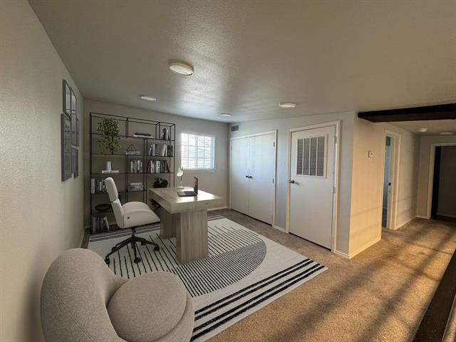 Foto del edificio - 2208 W Rosedale St S