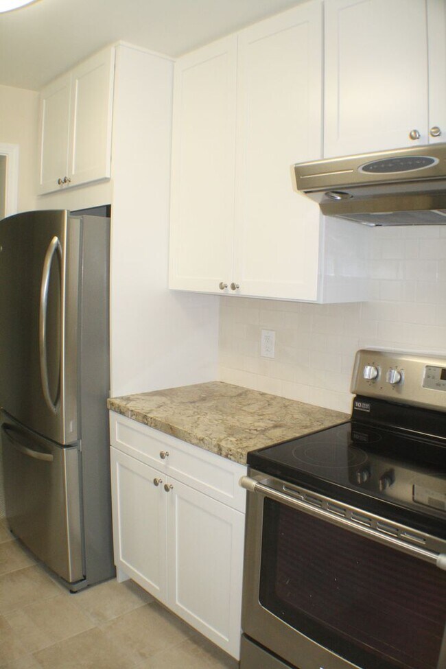 Foto del edificio - Stunning, large 1 bedroom at Woodlake