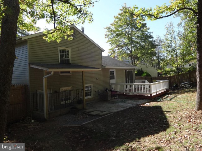 Building Photo - 7602 Surry Grove Ct