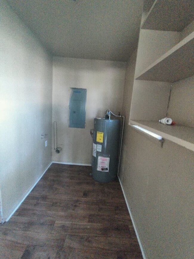 Foto del edificio - 106 Jan St