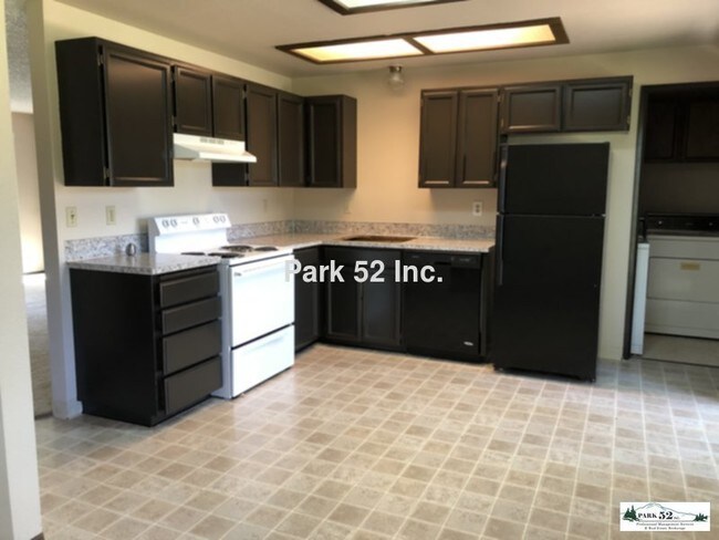 Foto del edificio - 12613 80th Ave Ct E