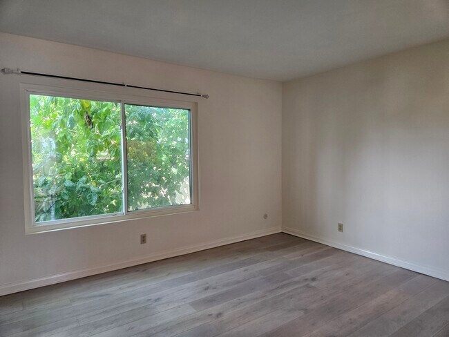 Foto del edificio - 4040 49th St