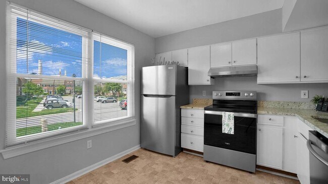 Foto del edificio - 1315 Riverwood Way