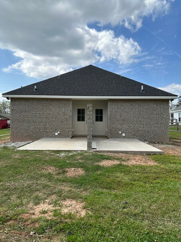 460 S 1st St, Ponchatoula, LA 70454 House Rental in Ponchatoula, LA