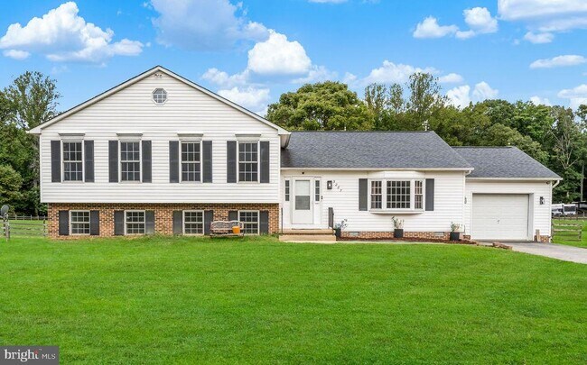 Foto del edificio - 5285 Stowe Ln