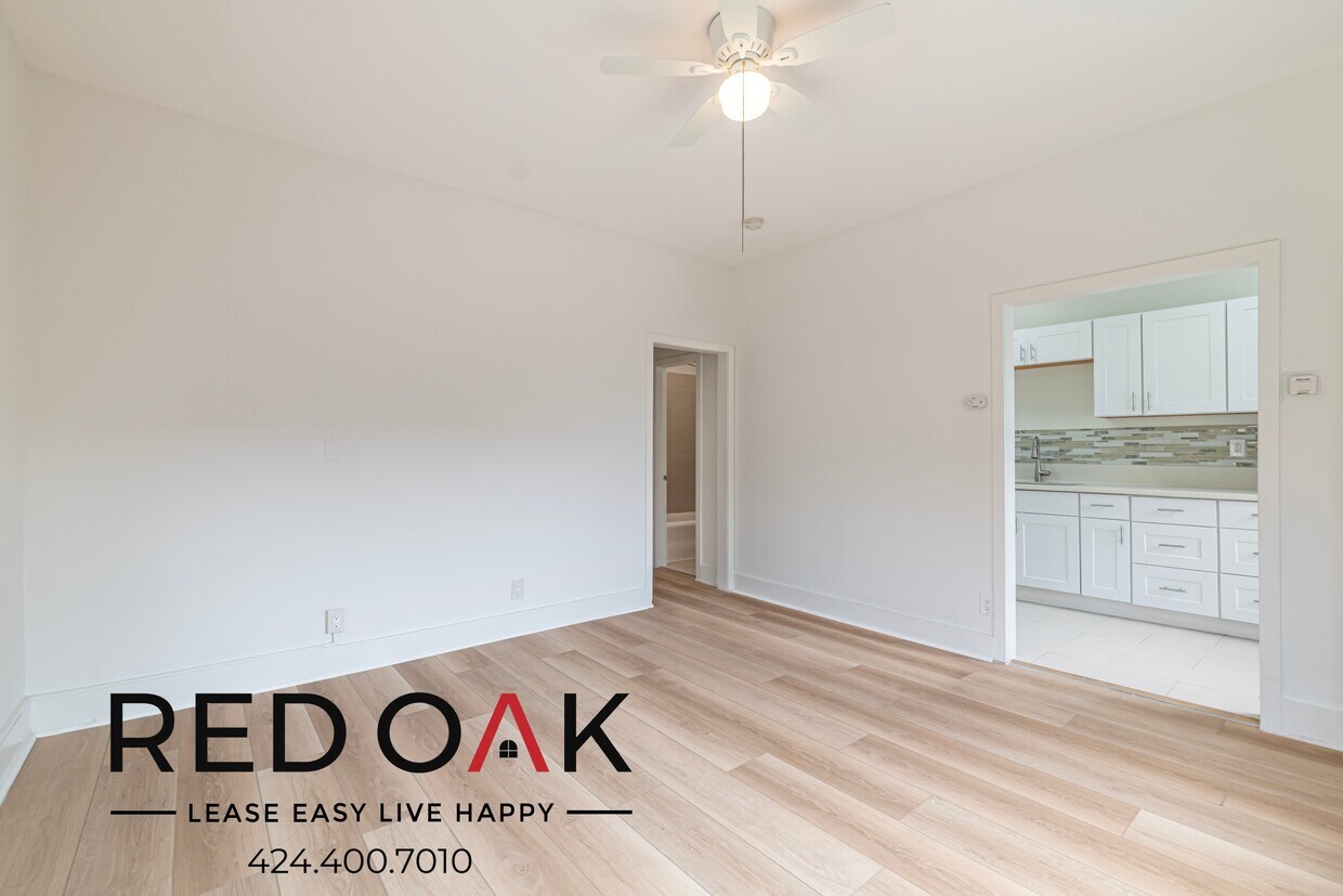 Foto principal - 2933 W 8th St
