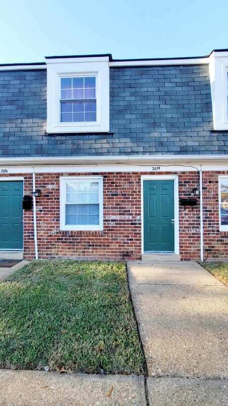 Building Photo - 2653 Wayside Dr