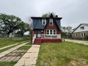 Building Photo - 15465 Wisconsin St