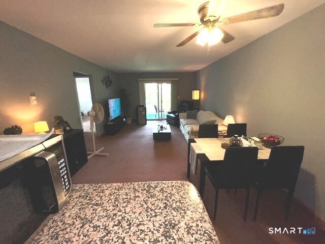 Foto del edificio - 308 Meadowside Rd