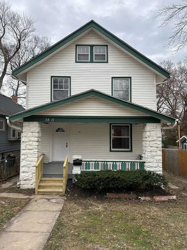 Building Photo - 3817 Wayne Ave
