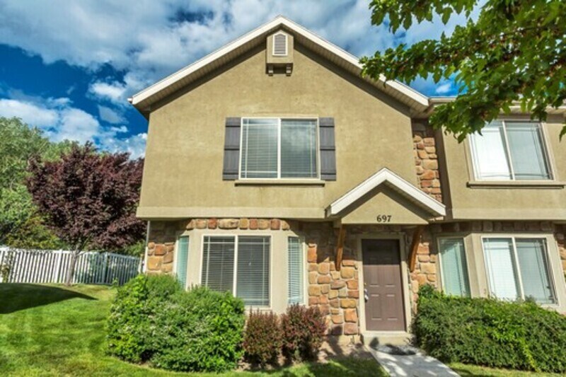 697 Black Horse Dr, Spanish Fork, UT 84606 Townhome Rentals in