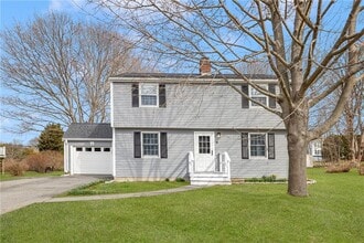 Building Photo - 4 Longmeadow Ave