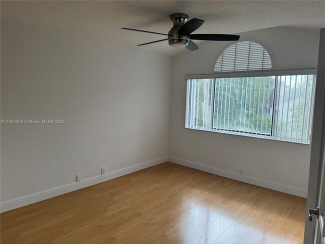 Building Photo - 13910 SW 91st Terrace