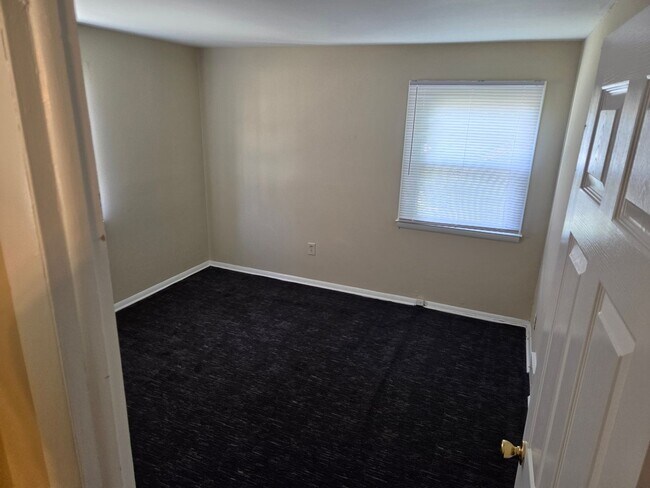 Foto del edificio - 3 Bedroom 2 Bath House