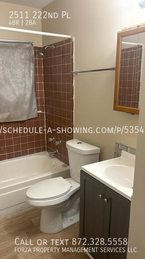 Building Photo - 2511 222nd Pl