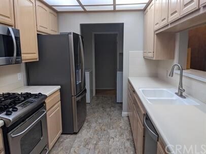 Foto del edificio - 1309 W 146th St