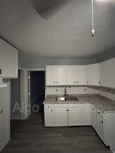 Building Photo - 1076 Minnehaha Ave E