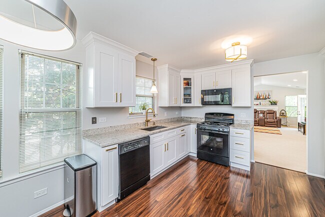 Foto del edificio - 1236 Clearview Ct
