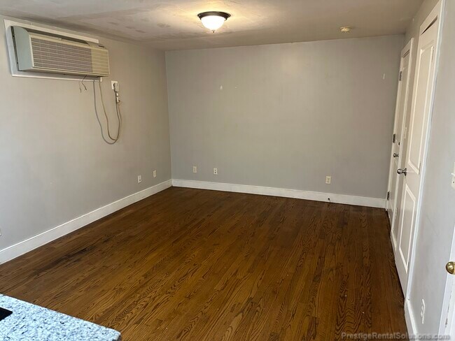 Foto del edificio - 842 Dorchester Ave