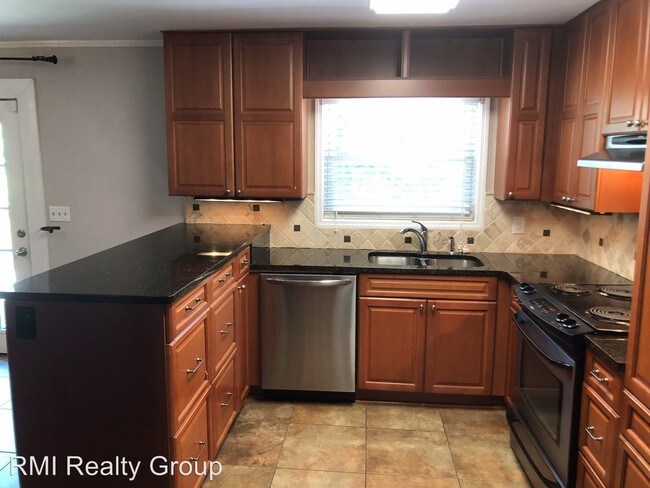 Foto del edificio - 3 br, 3 bath House - 3512 Lakeside Drive