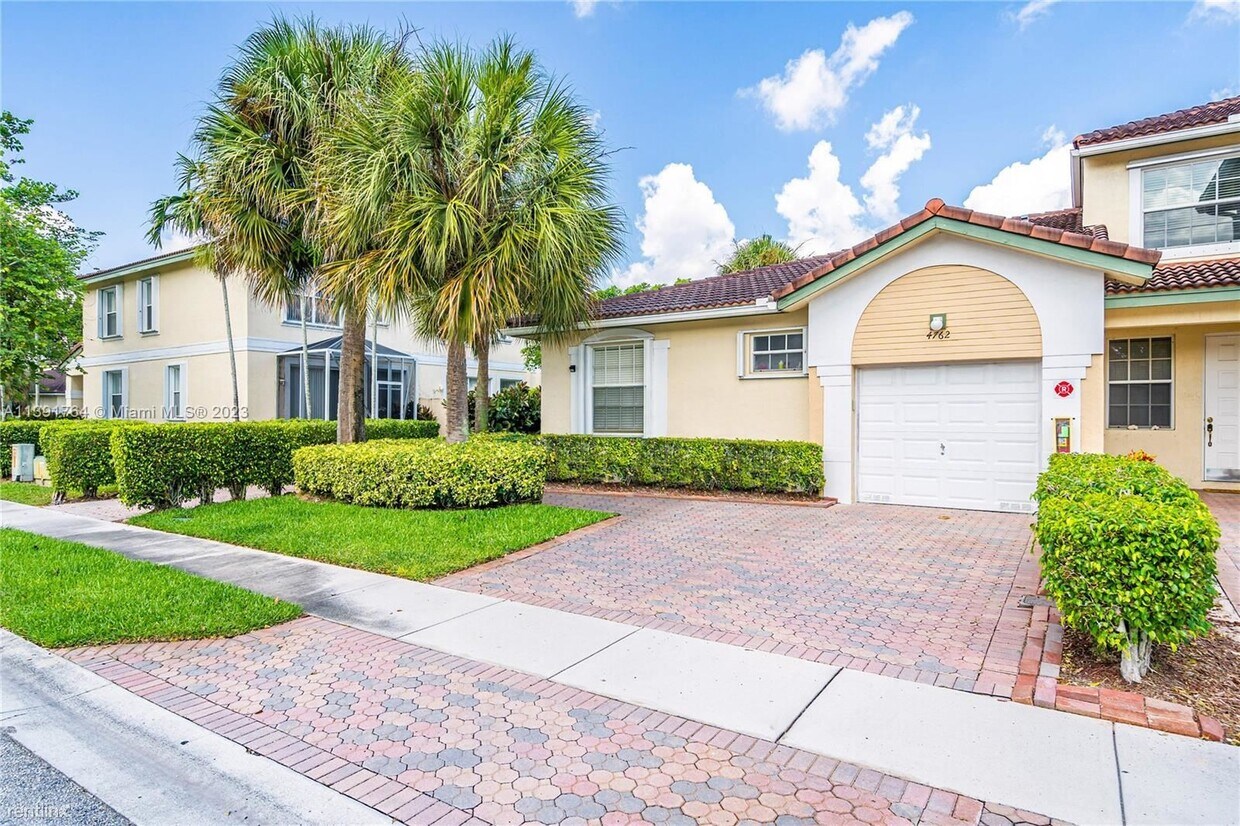 4762 NW 116th Terrace, Coral Springs, FL 33076 House Rental in Coral