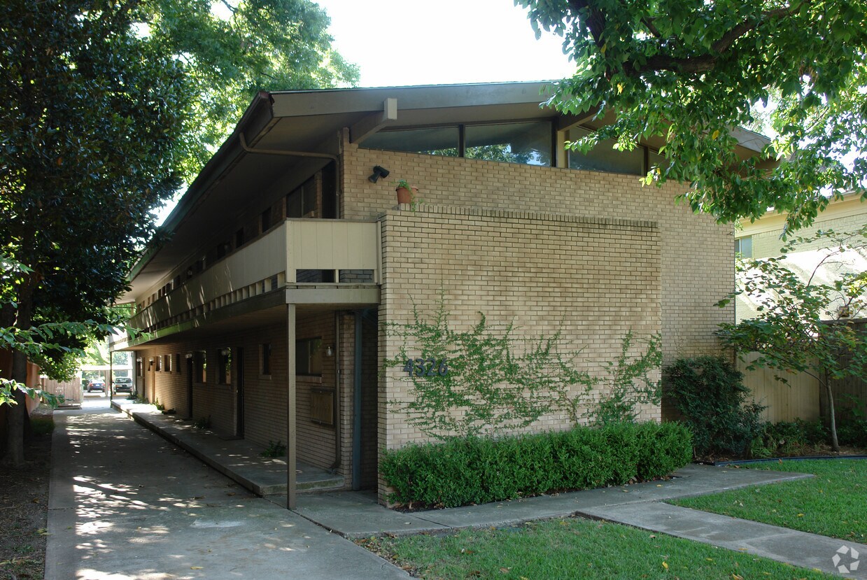 Primary Photo - 4326 Cole Ave