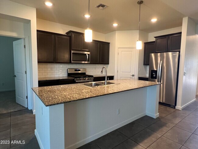 Building Photo - 7142 E Aerie Way