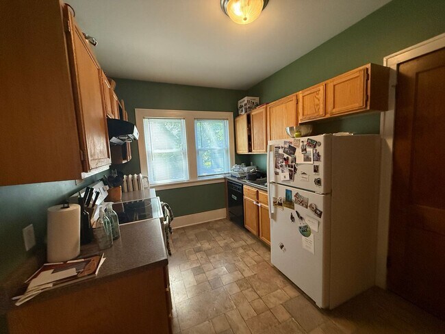 Foto del edificio - 614 5th St NE