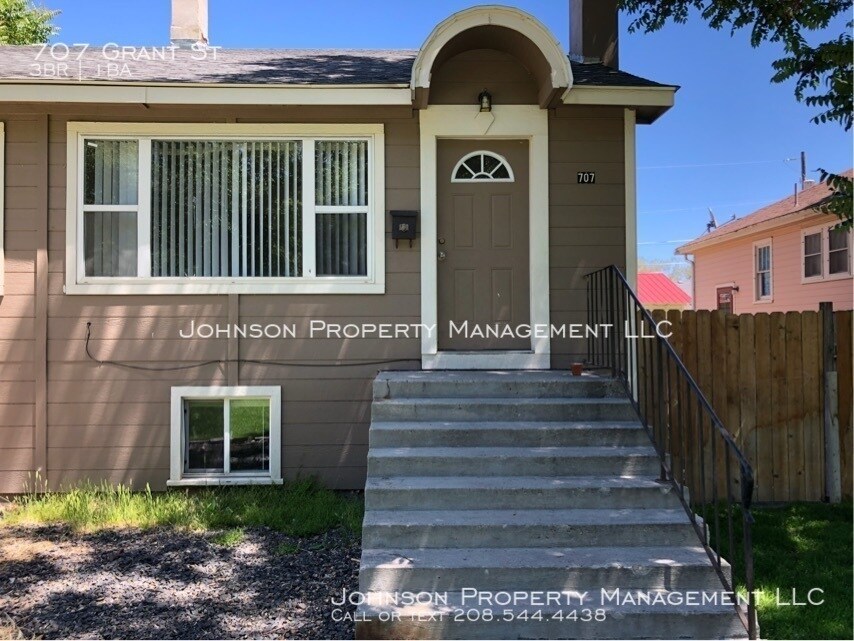 3D tour available for property showings Apartment for Rent in