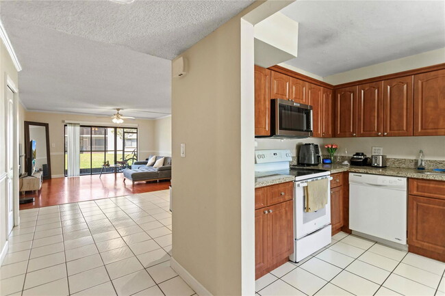 Building Photo - 16211 Saddle Club Rd