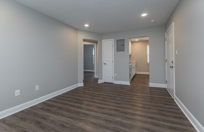 Foto del edificio - NEW UNITS WILL BE AVAILABLE SOON!!