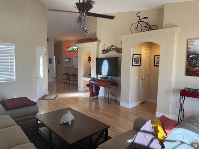 Foto del edificio - 2982 Camino Del Rio