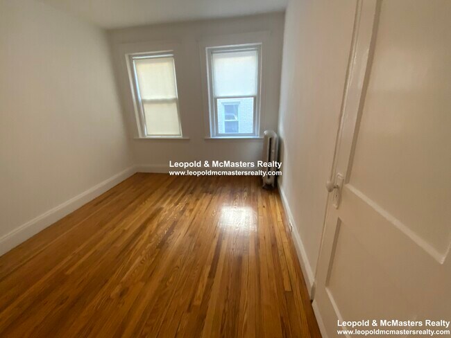 Building Photo - 24 Brainerd Rd