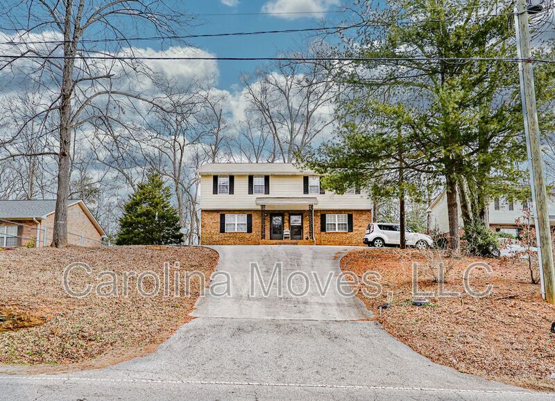 8 St Mark Rd, Taylors, SC 29687 House Rental in Taylors, SC