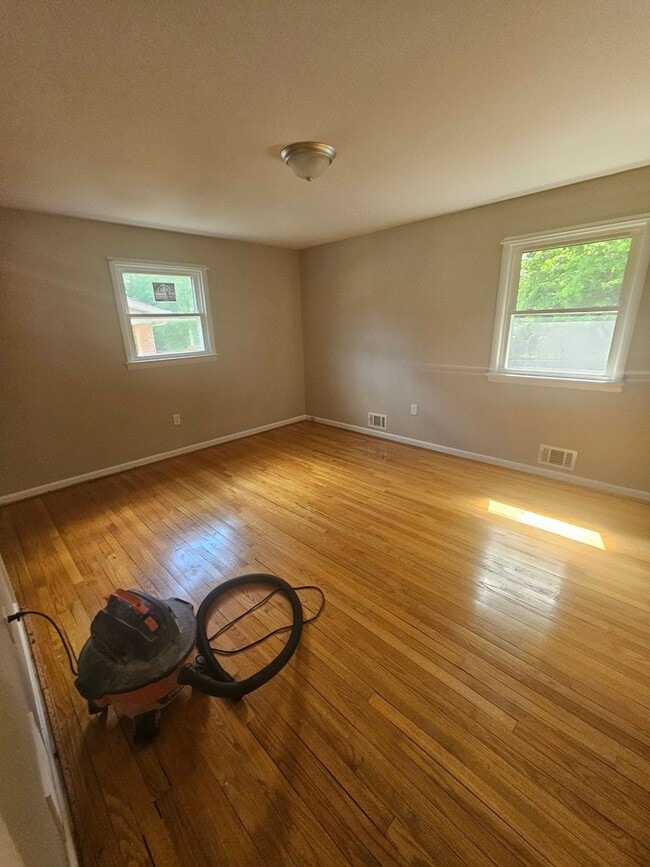 Foto del edificio - 9511 Pin Oak St