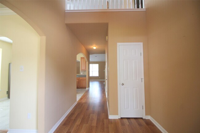 Foto del edificio - 19927 Black Canyon Dr