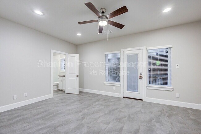 Foto del edificio - 253 W 27th St