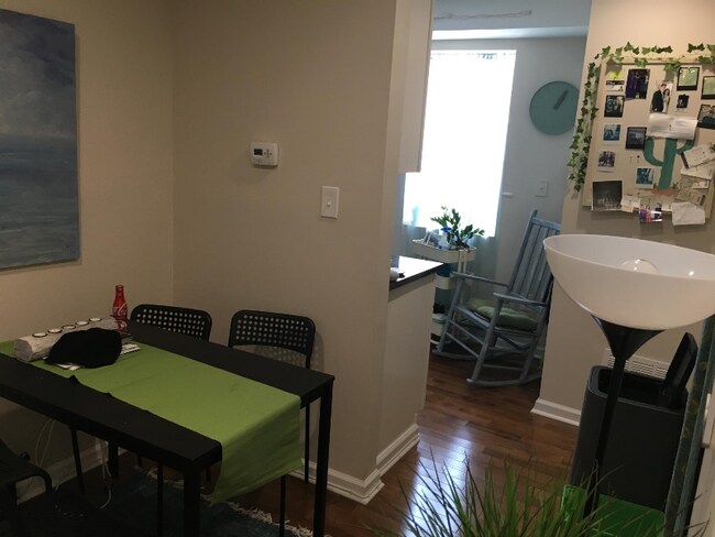 Foto del edificio - 1258 S 17th St