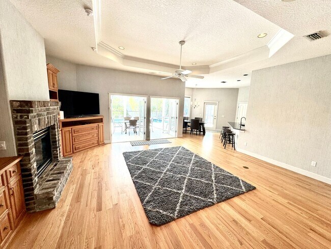 Foto del edificio - 163 Herons Nest Ln