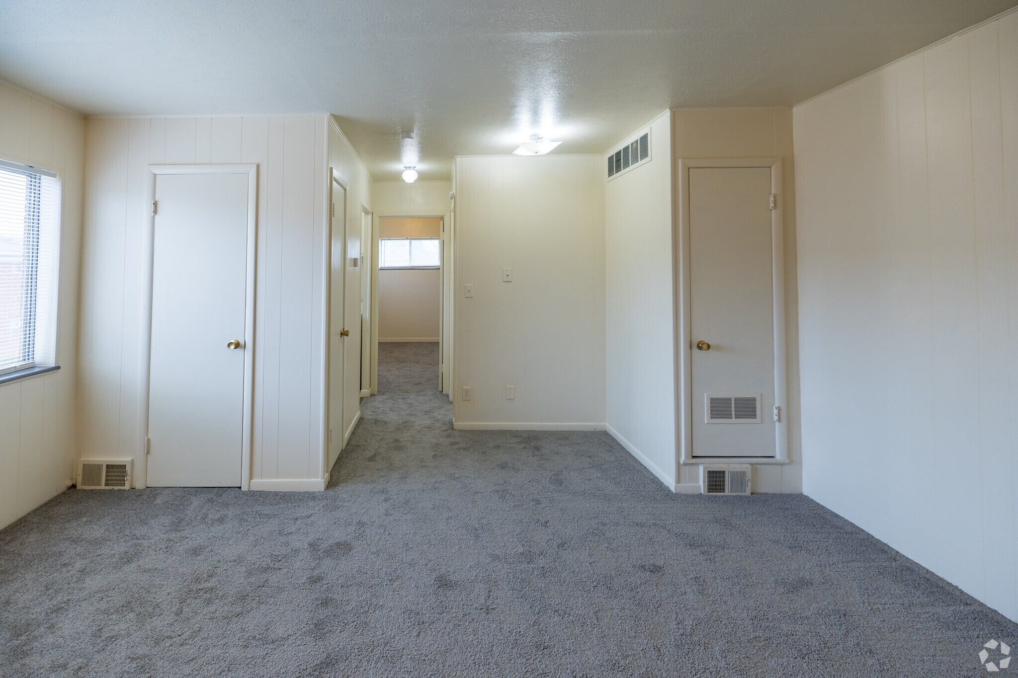 Abbeyshire Apartments – photo 5