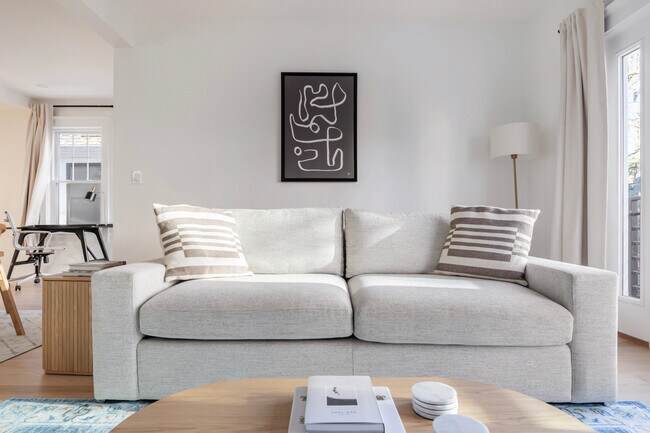 Foto del edificio - 50 Kinnaird St