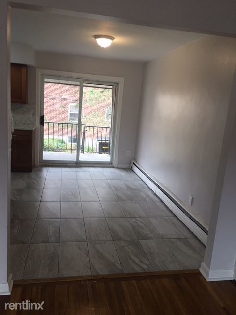 Foto del edificio - 4213 E Tremont Ave