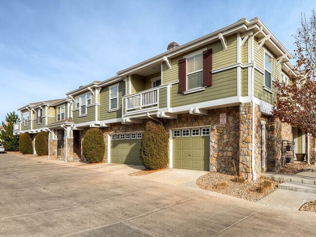 Foto del edificio - 12831 Mayfair Way