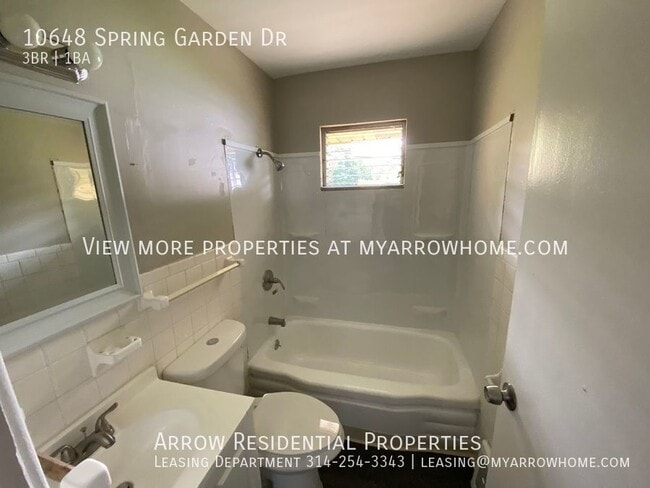 Building Photo - 10648 Spring Garden Dr