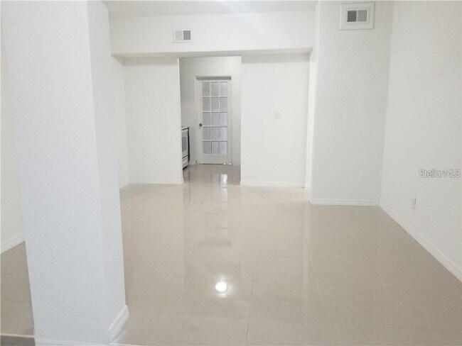 Foto del edificio - 11505 Churchill St