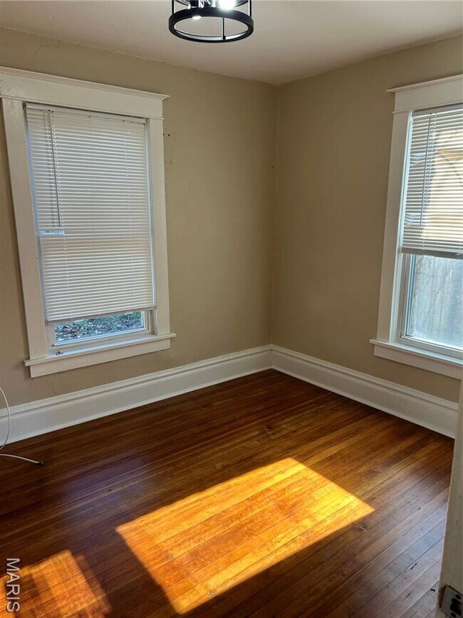 Foto del edificio - 2530 Oakland Ave