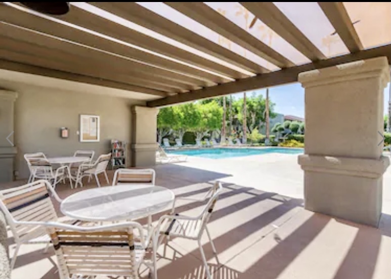 Foto principal - 351 N Hermosa Dr