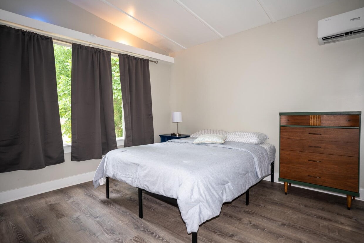 Foto principal - 130 Ella St