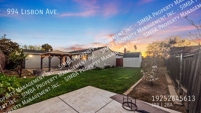 Building Photo - 994 Lisbon Ave